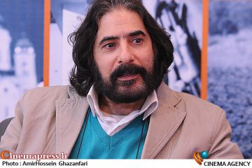 سیفی: اندیشه هایی از آن سوی مرزها جریان فکری و فرهنگی را اداره می کنند انصاف و عدالت در سینمای ایران هیچ جایی ندارد